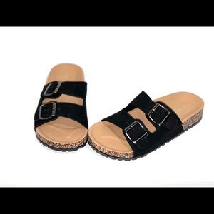 Women sandals